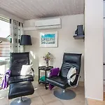 Nyaraló 5 Person Holiday In Henne *