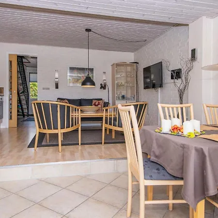 5 Person Holiday In Henne Henne Strand